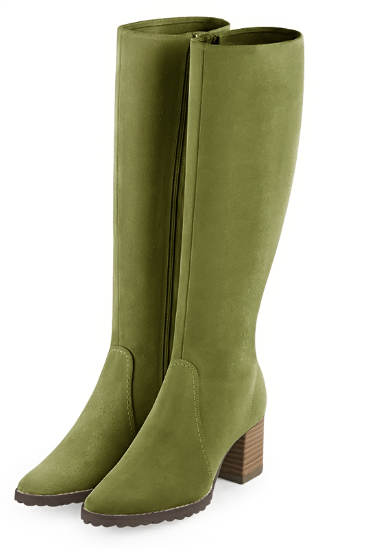 Pistachio green matching hnee-high boots and bag. Wiew of hnee-high boots - Florence KOOIJMAN